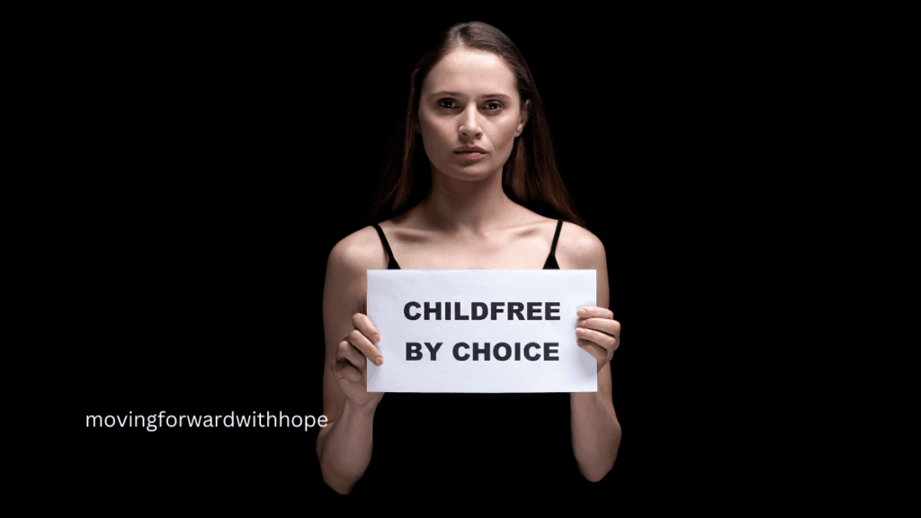 7 Powerful Reasons Why Ambitious Women are Breaking Free from Traditional Gender Roles (and How They Can Thrive Despite Subtle Pushback) 2 childfree